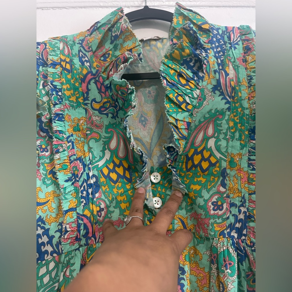 Love The Label Vibrant Paisley Ruffle Sleeve Blouse - Picture 4 of 8
